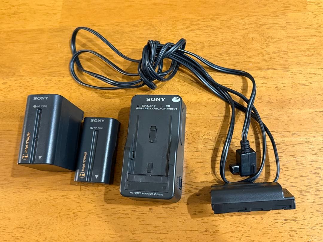 SONY Handycam Hi8 ビデオカメラ 本体