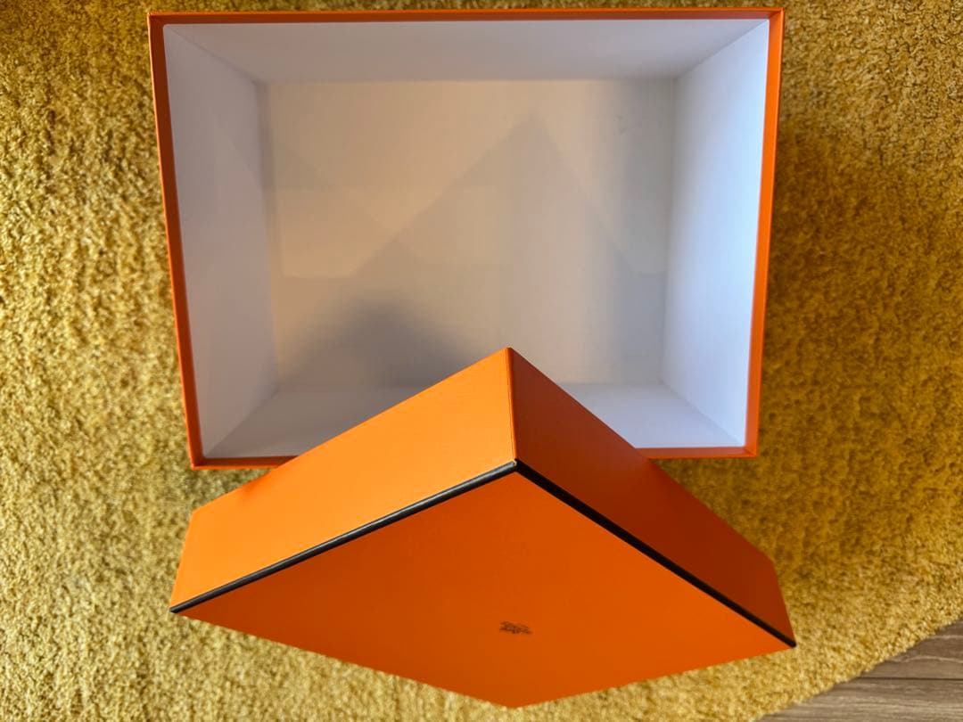 HERMES オレンジ ギフトボックス 大