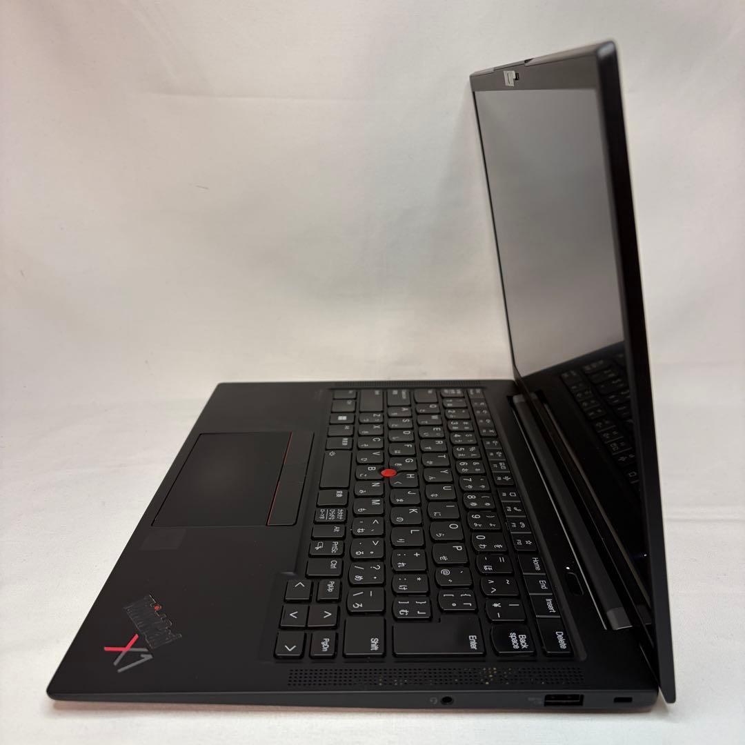 準美品 ThinkPad X1 Carbon Gen10 12世代 i5 8GB