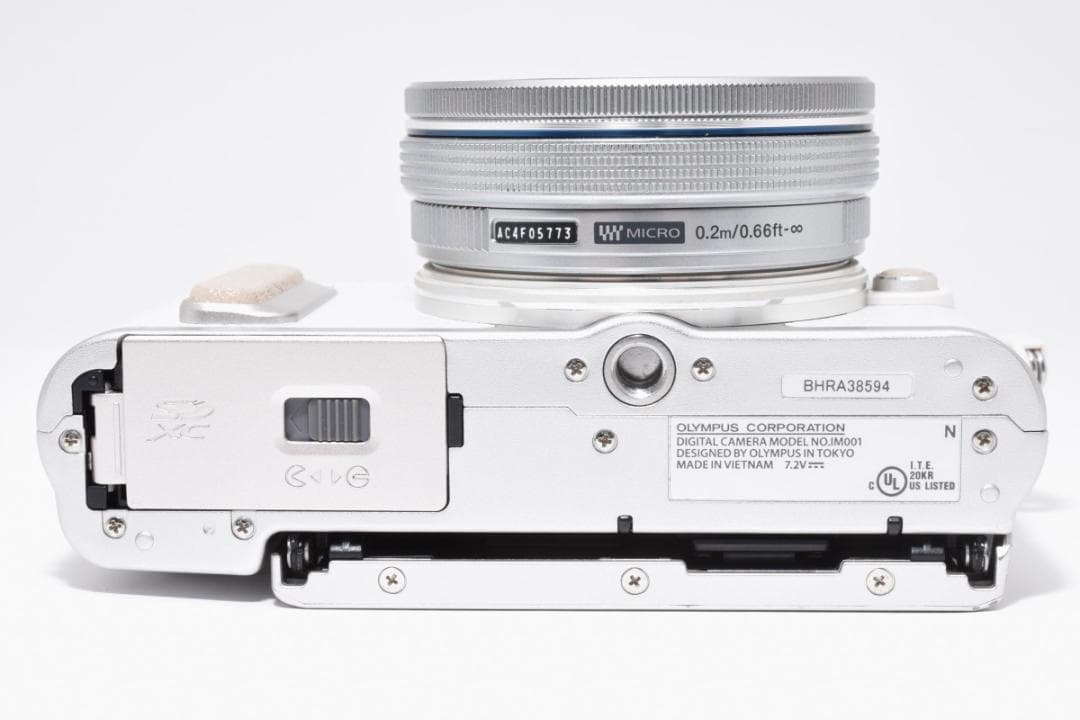 ■ 美品 ■ オリンパス　OLYMPUS PEN E-PL8 レンズセット