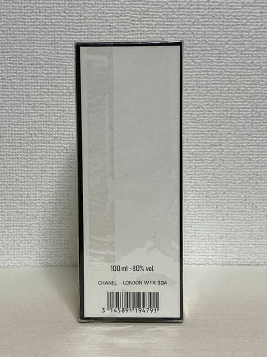 CHANEL   NO．19  香水