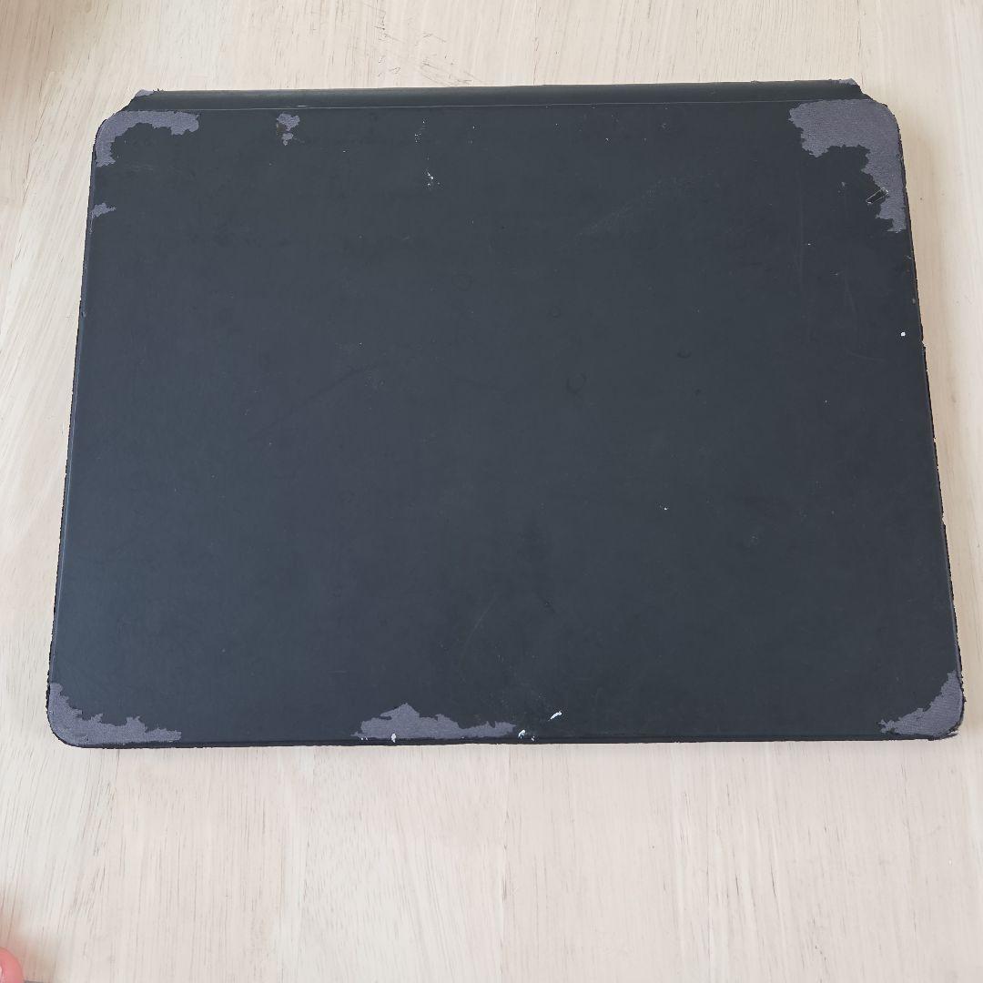 iPad Air 13インチ (M2)WiFi 128GB Magicキーボード