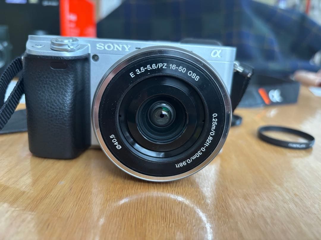 SONY α6400 ダブルズームレンズキット　【ILCE-6400Y】