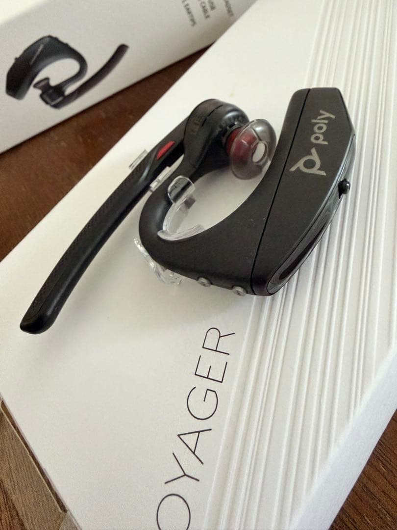 Poly Plantronics Voyager 5200ワイヤレスヘッドセット