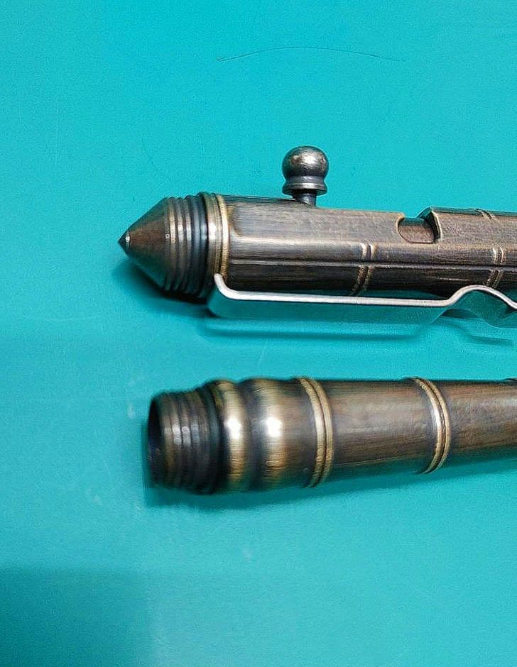 ボールペン・ボルトアクション・ビードブレイカ付き
