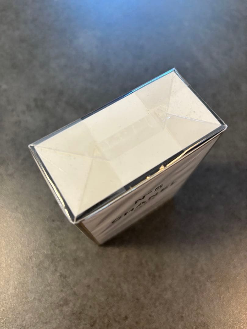 新品　シャネル　n°5 オードゥパルファム