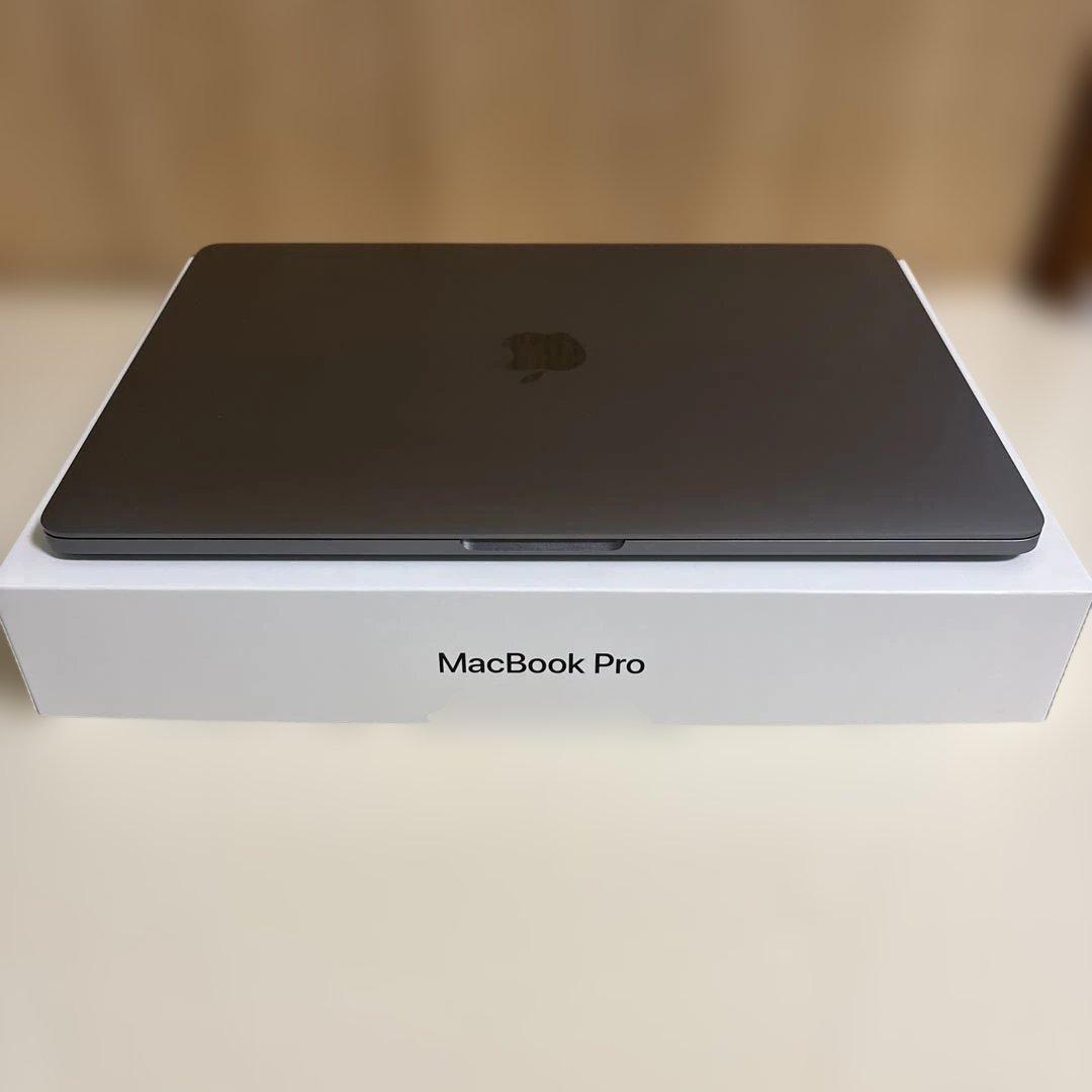 美品　MacBook Pro 2017 13インチ 16GB 256GB