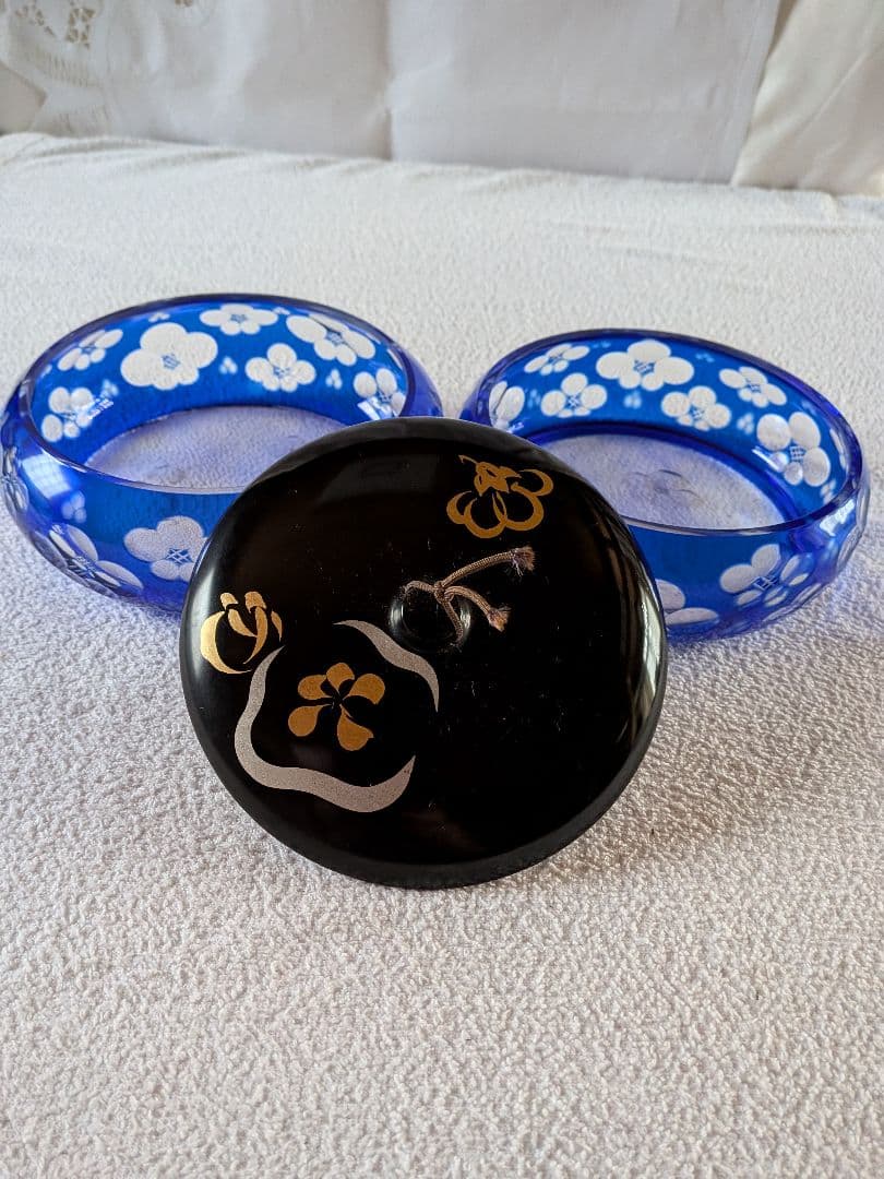 二段重ボンボニエール菓子器江戸切子蓋付物入れ青色骨董品
