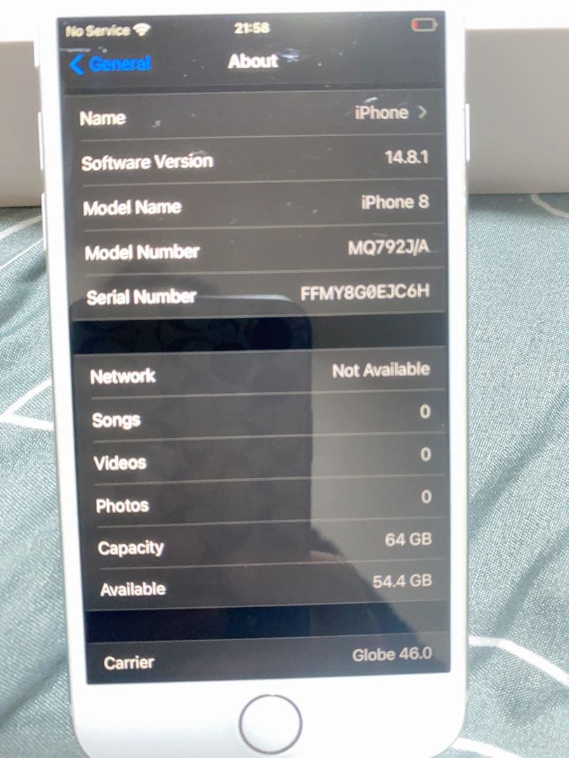 Apple iPhone 7 とapple 8 64gb 2セットsimプリー