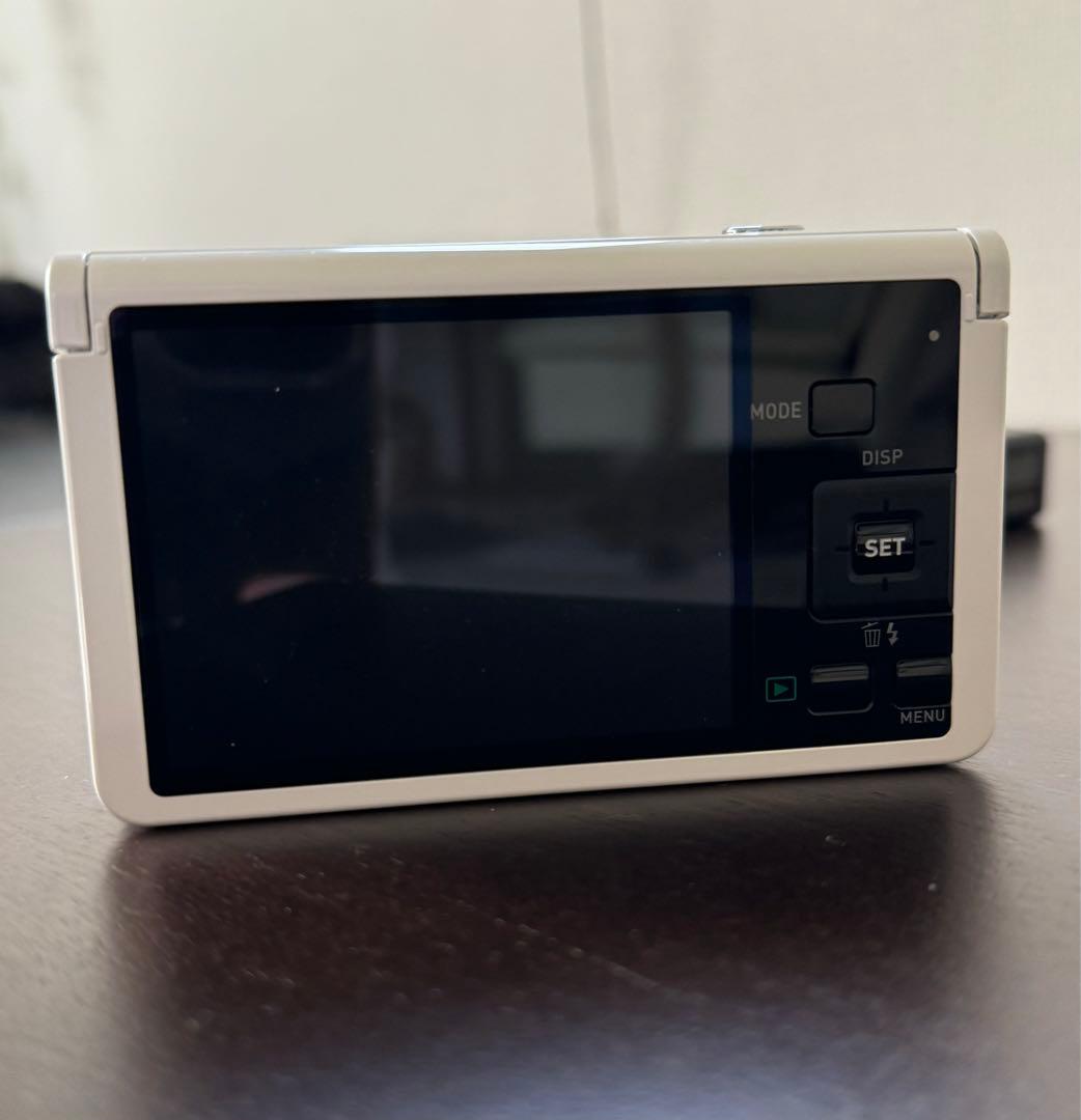 【美品】CASIO EXILIM EX-ZR70 ホワイト