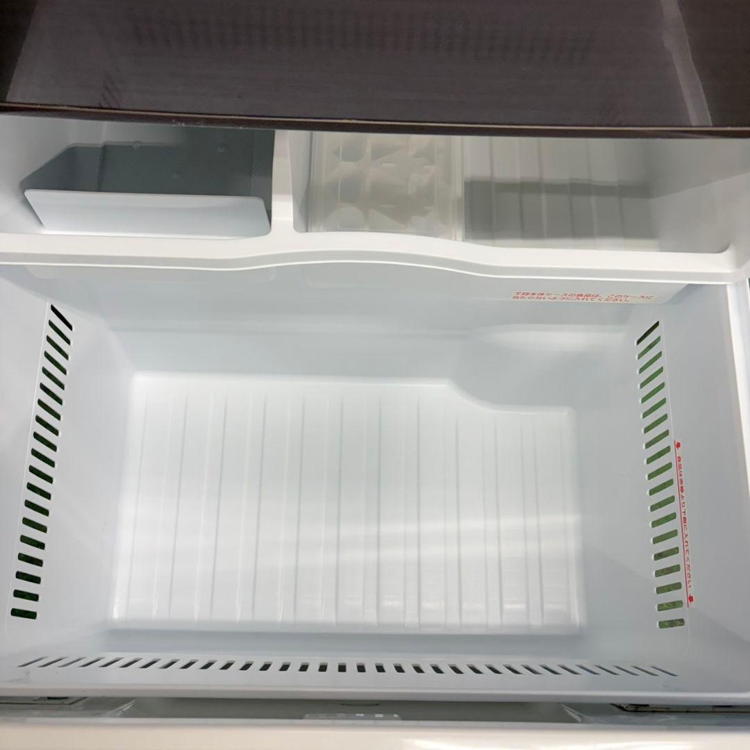 873　おしゃれなブラウンカラー！大型冷蔵庫　自動製氷　365Ｌ　右開き　3ドア