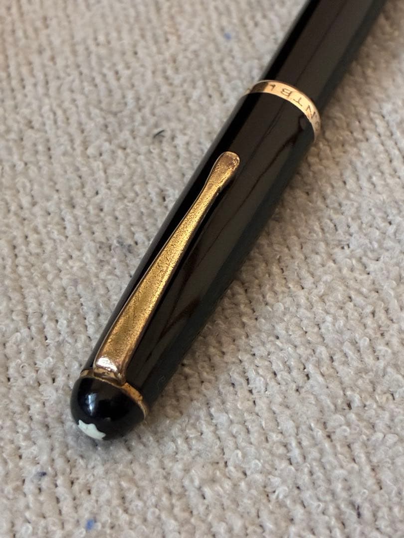 Y*a様 ◾️MONT BLANC モンブラン◾️万年筆◾️吸入筆記未確認◾️ジ