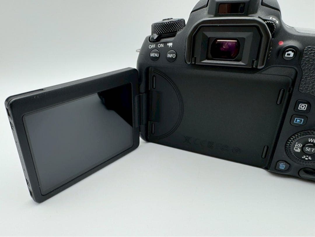 ☆美品【Canon】EOS 9000D ボディ キャノン キヤノン
