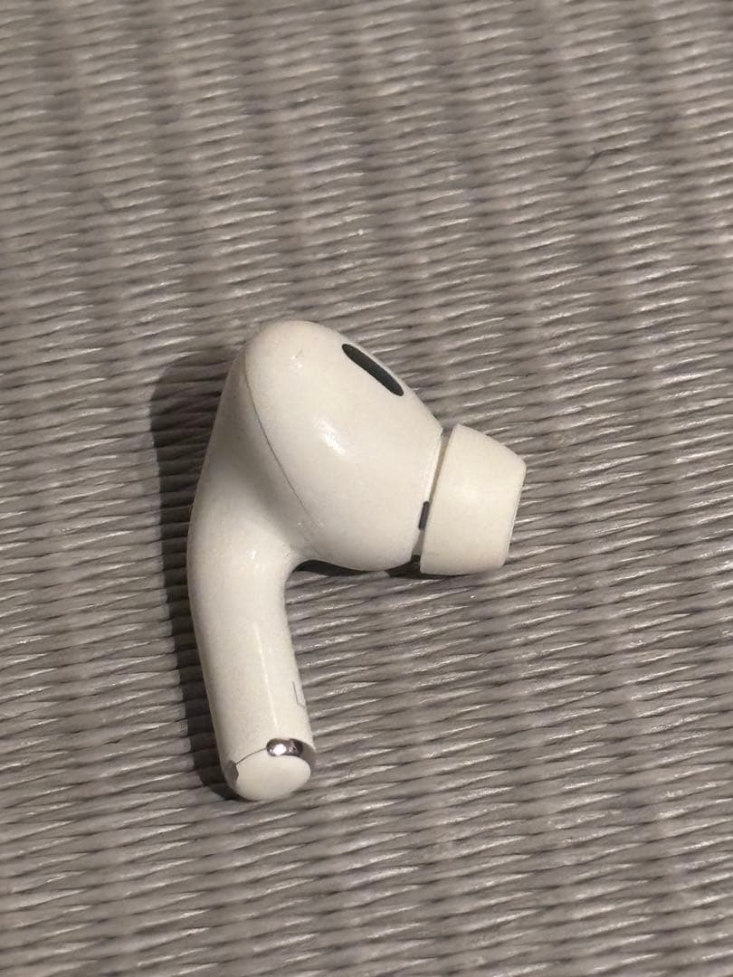 AirPods Pro 第2世代 usb-c イアホン両耳+充電ケース付き