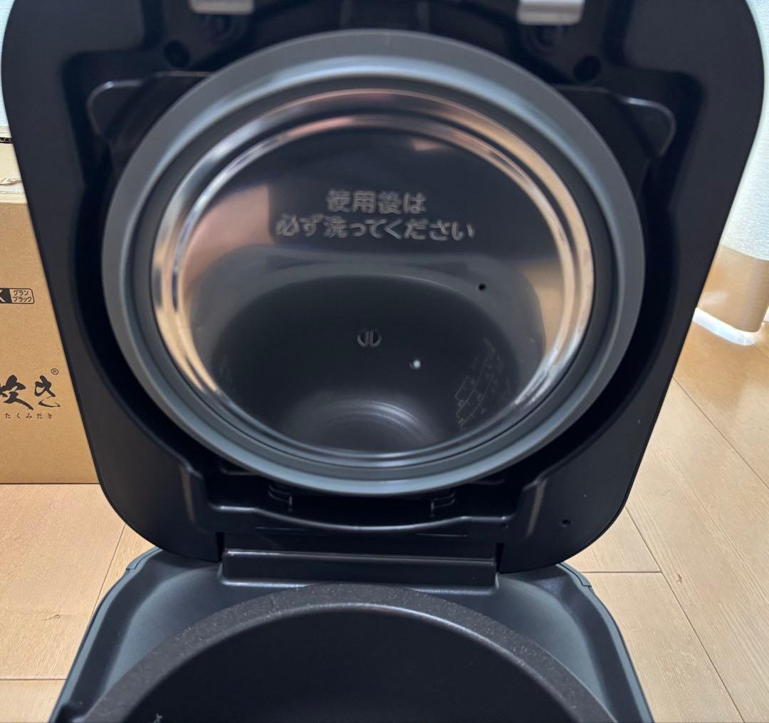 【美品】TOSHIBA 真空圧力IH RC-10MGW 炊飯器 5.5合