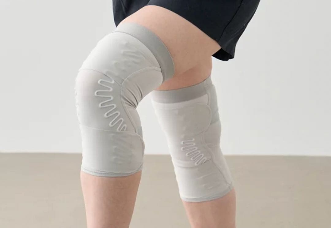 新品未開封✴︎皮膚感覚バネボーンサポーター✴︎Mサイズ✴︎グレー✴︎膝用