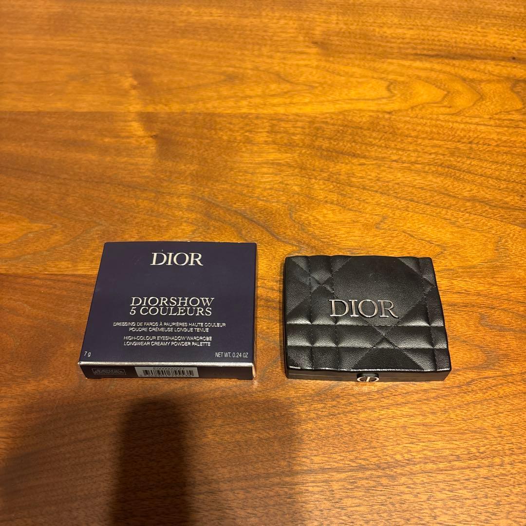 Dior サンク クルール 647 シルクトープ アイシャドウパレット