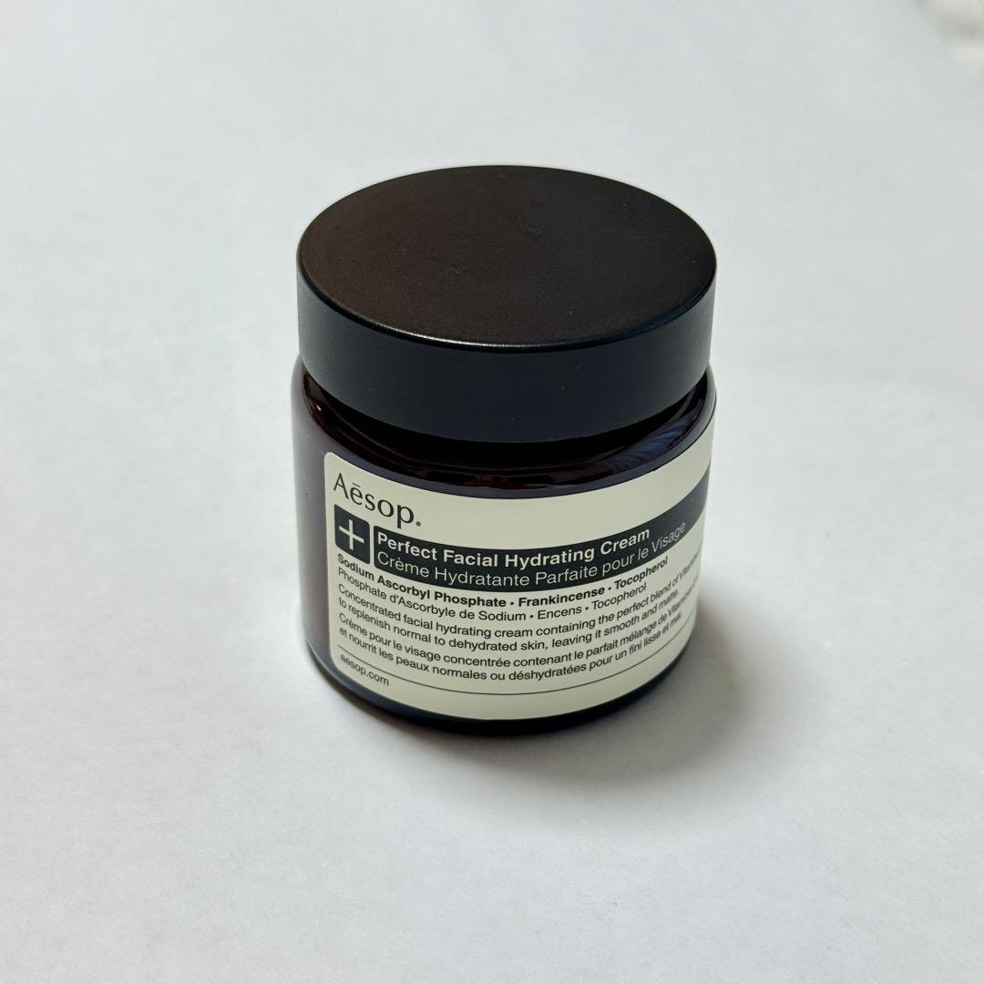 フェイスクリーム Aesop Perfect Facial Hydrating Cream