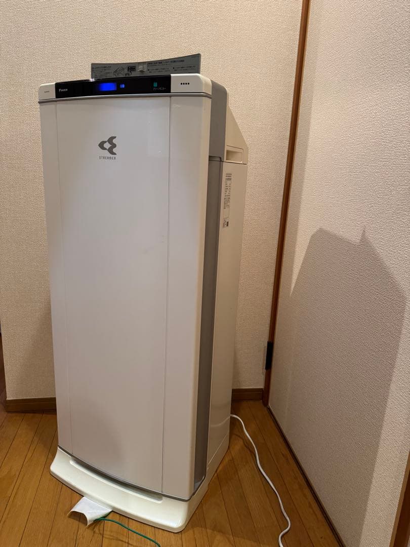 ダイキン 空気清浄機 ACEF12X-W 2021年製 ストリーマ搭載 動作品