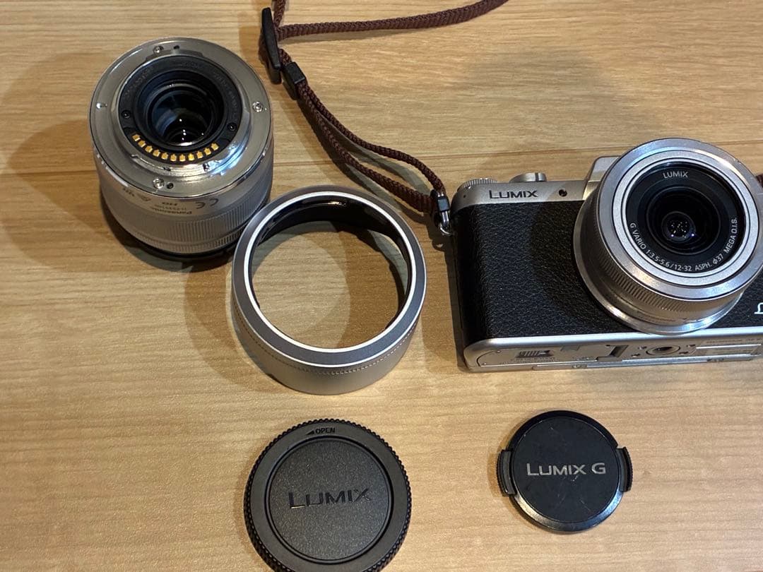 Panasonic LUMIX DMC-GF7W ミラーレス一眼 ダブルズーム