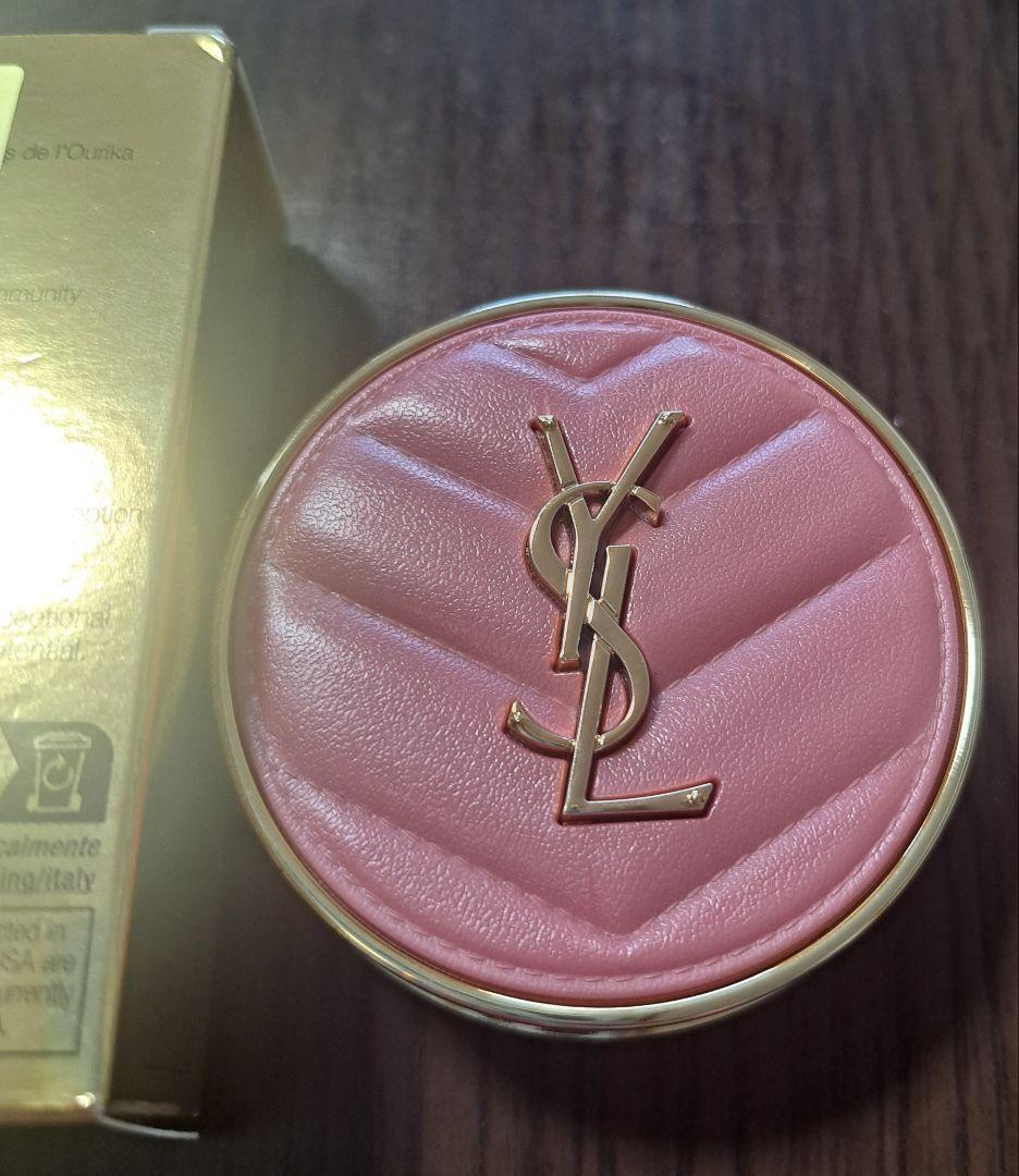 YSLイヴ・サンローランメイクミーブラッシュパウダーチーク44新品