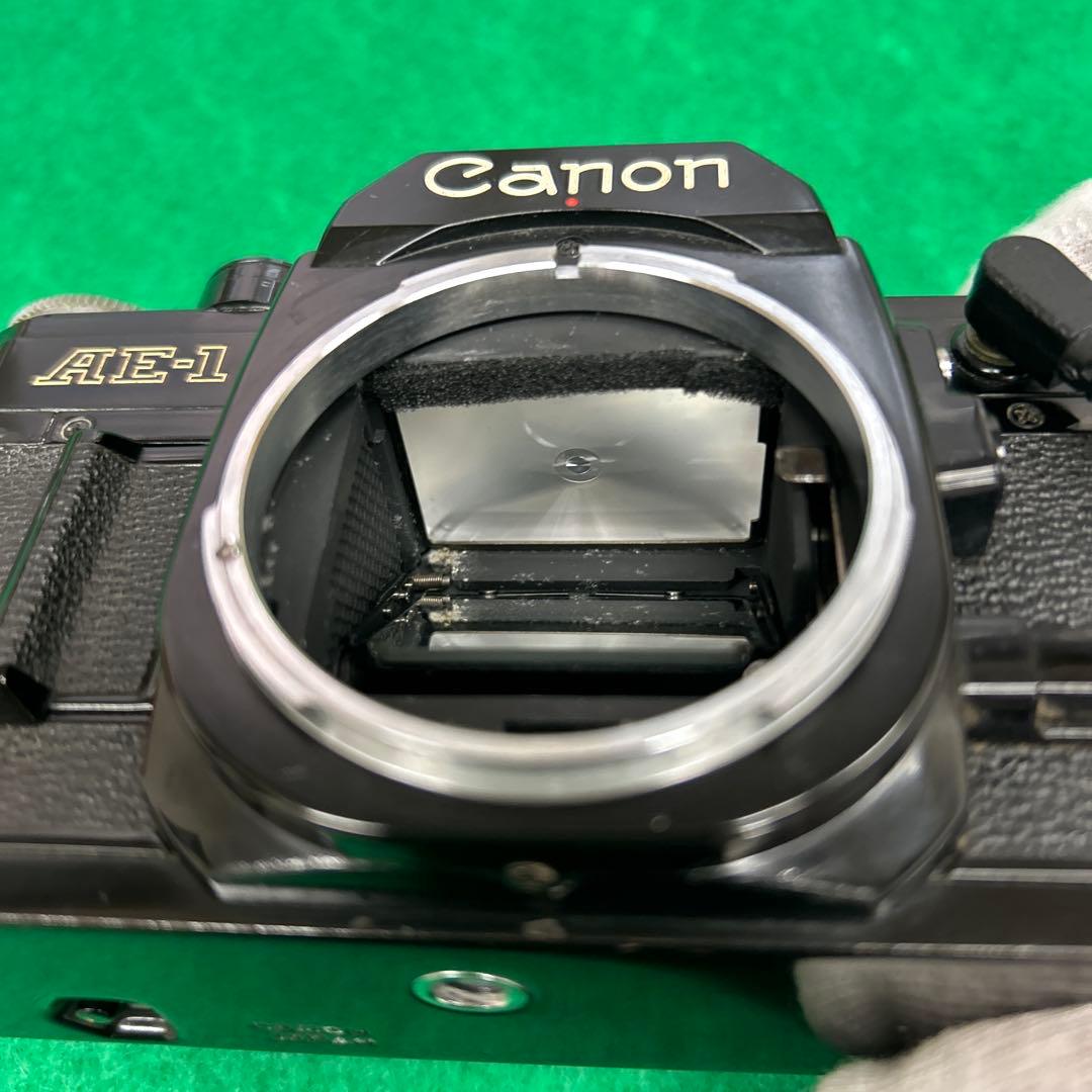 CANON AE-1 + New FD 50mm f1.8 + フィルムバッグ付
