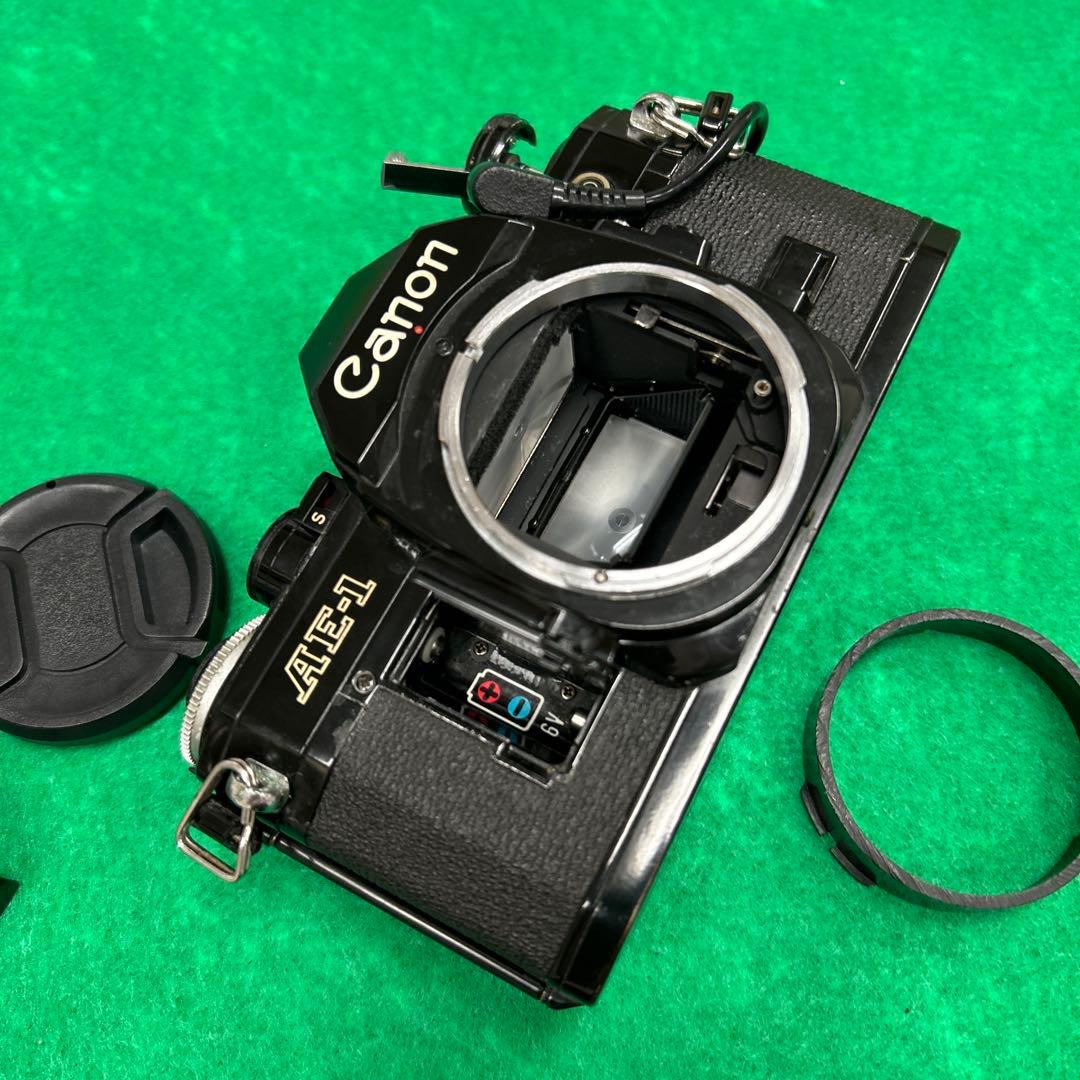CANON AE-1 + New FD 50mm f1.8 + フィルムバッグ付
