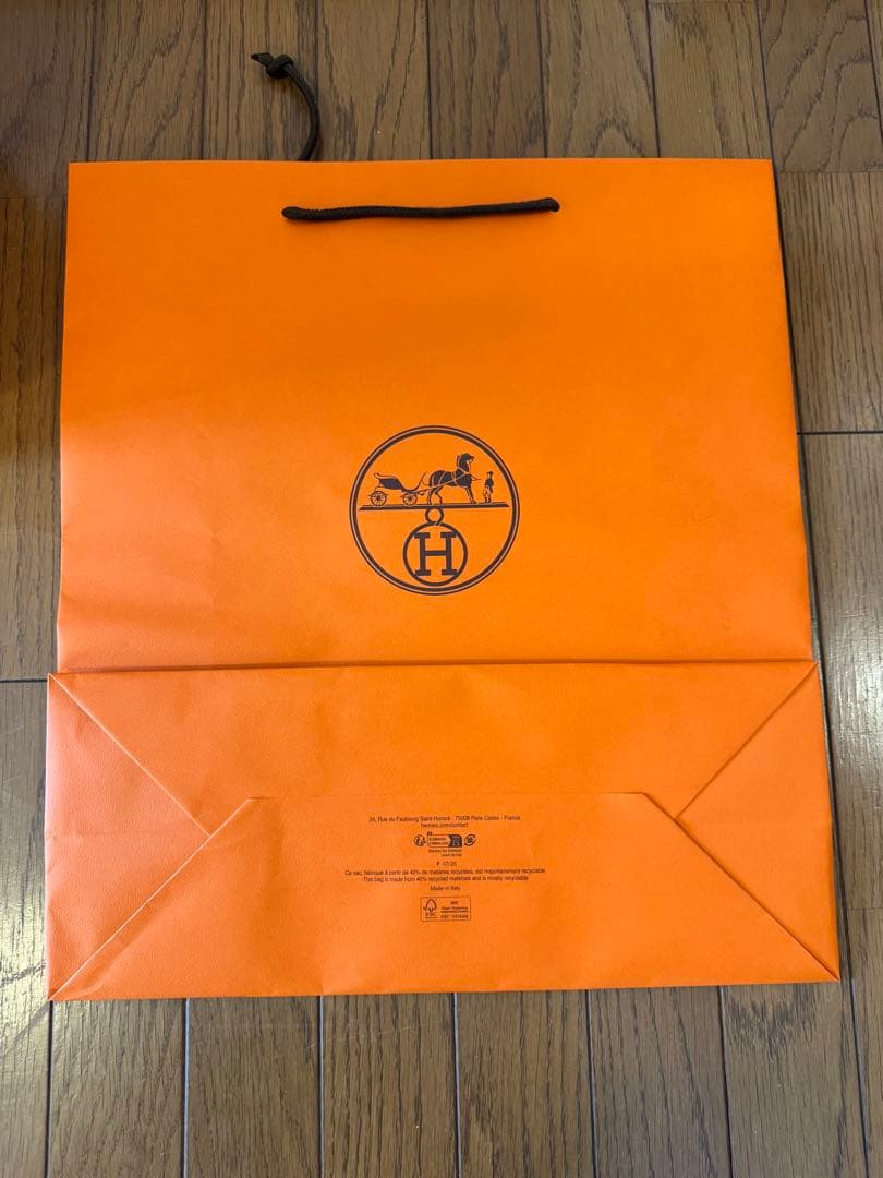 HERMES エルメス　2026 インザループ 18 純正ボックス　空箱