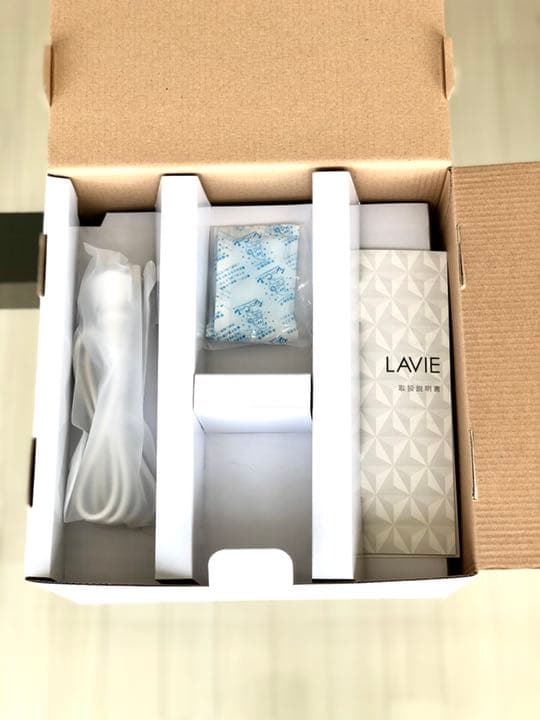 LA VIE  ラヴィ 家庭用IPL光脱毛器 LAVIE LVA500  1コ入