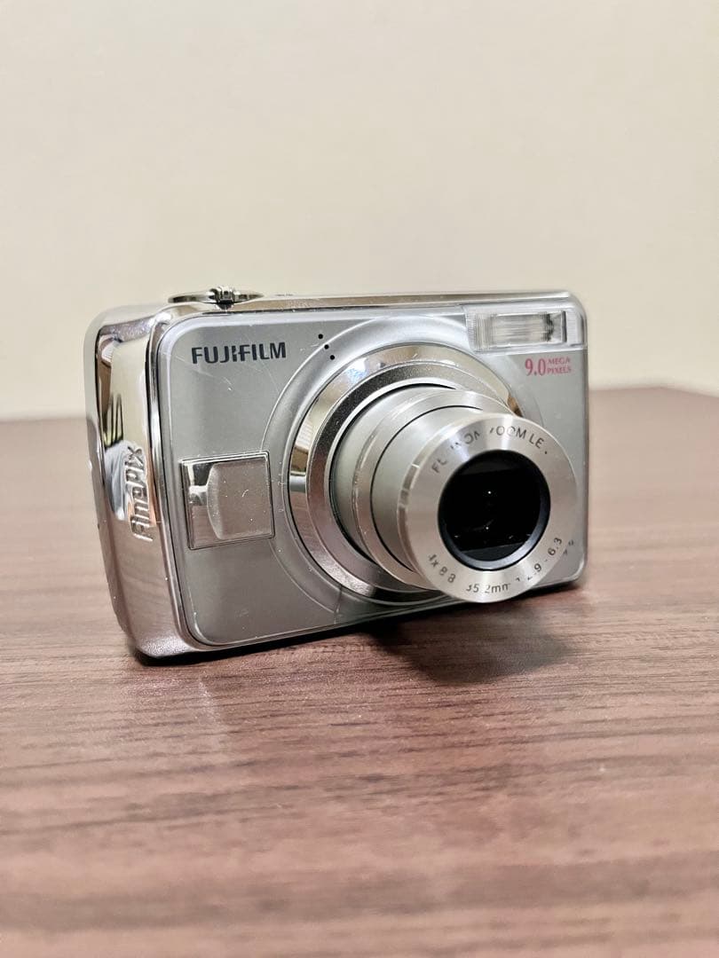 【単3電池稼働品】FUJIFILMデジタルカメラFinePix A900