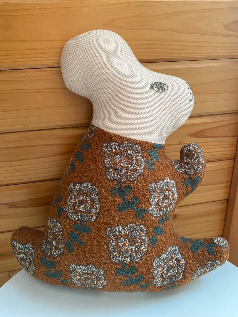 ミナペルホネン　うさぎクッション