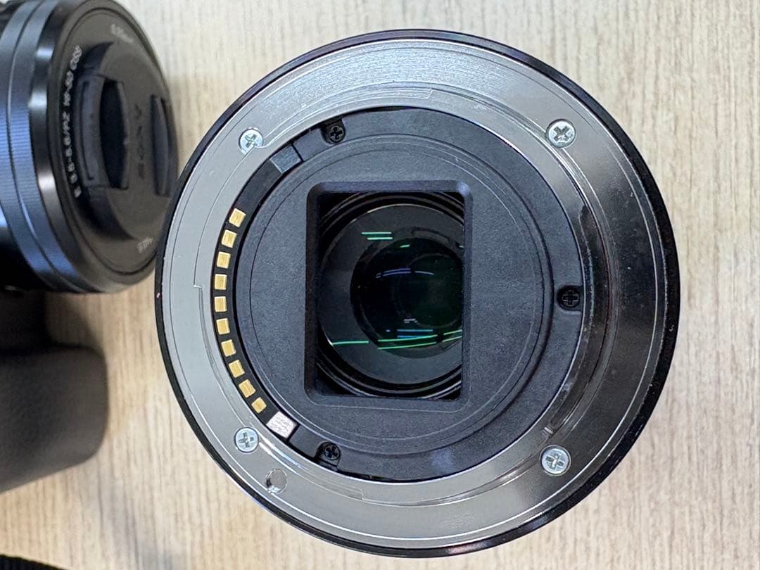 SONYα6400 ダブルズームレンズキット　バッグ＋SD