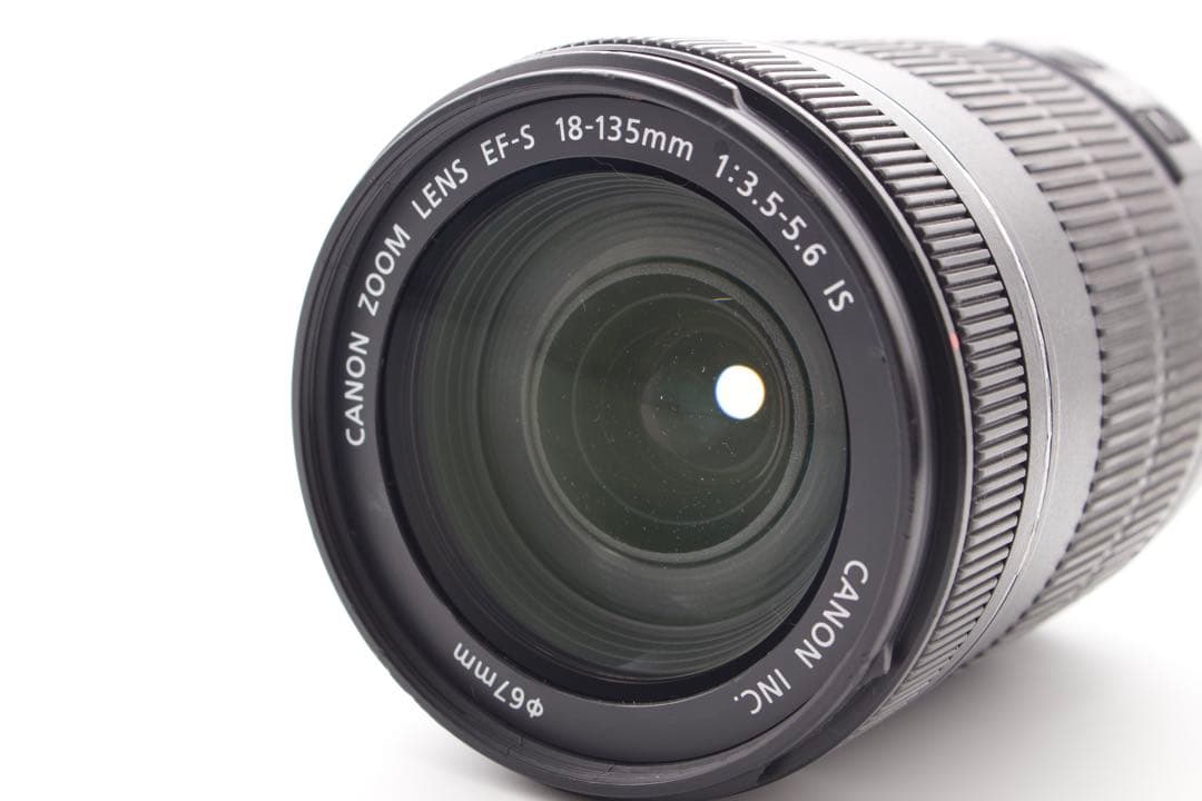 Canon EF-S 18-135mm IS 高倍率ズームレンズ　手ぶれ補正