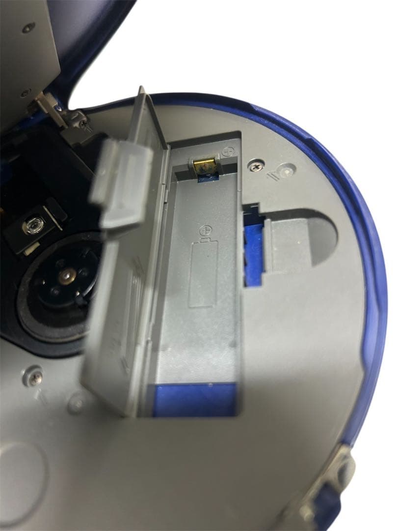 ジャンク SONY D-NE920 ウォークマン