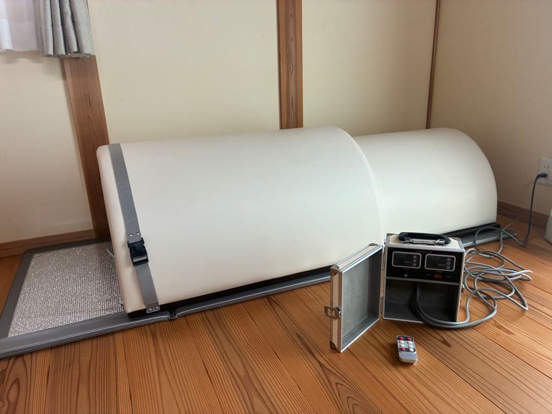 遠赤サウナドームDDH-02型 （ダイヤ技研、エステナプラス）