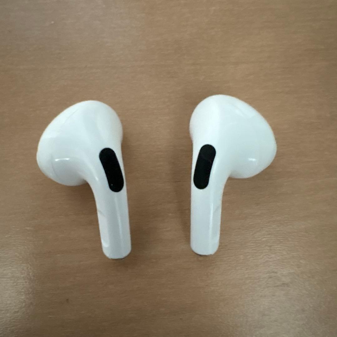 AirPods Pro(第一世代)本体、充電ケース全セットとヒスグラケース付き