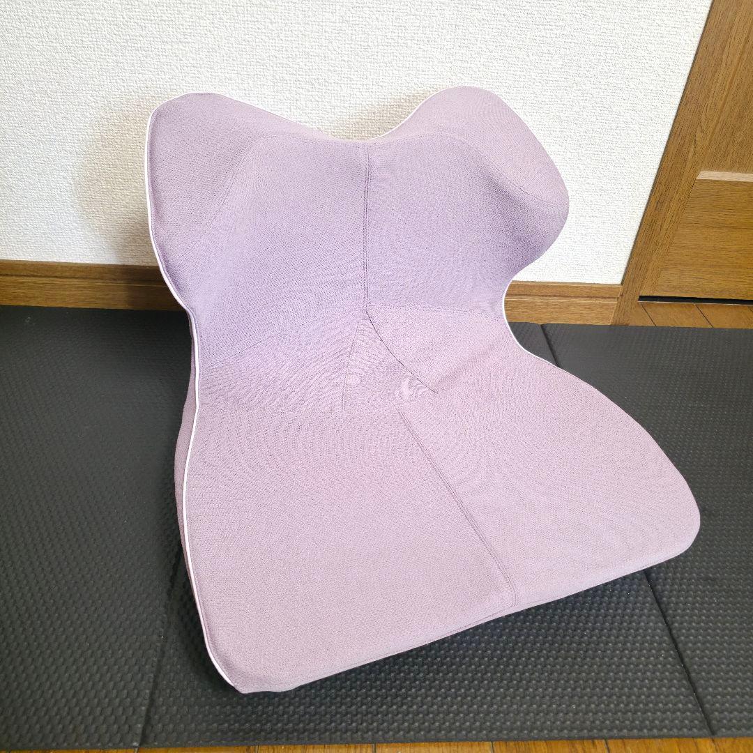 西川 keepsキープスクッション for beauty 骨盤サポートクッション