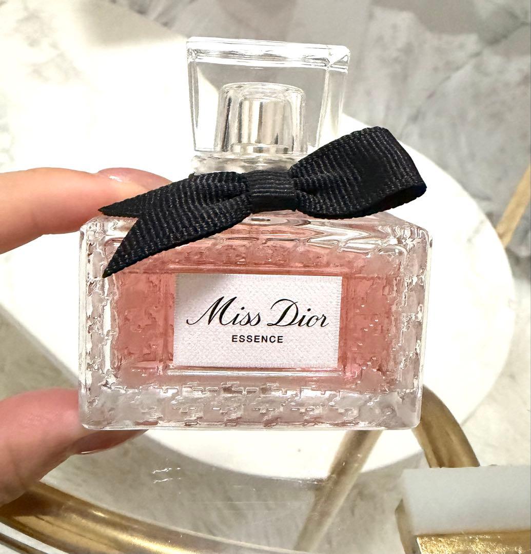DIOR　ミスディオール エッセンス　パルファン　香水　35mL