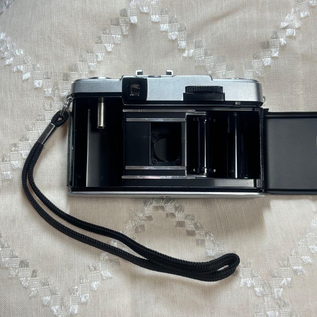 OLYMPUS PEN EE-3 フィルムカメラ