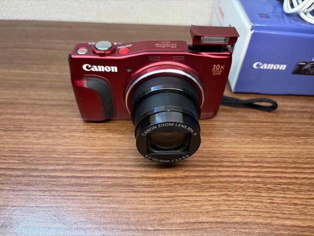 Canon PowerShot SX700 HS レッド