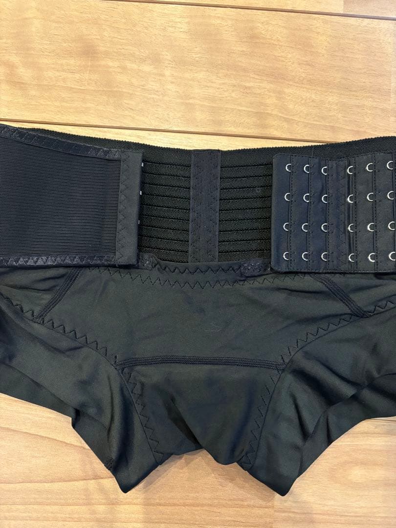 FIT KEEP II フィットキープ　Lサイズ ブラック　整体院　骨盤ベルト