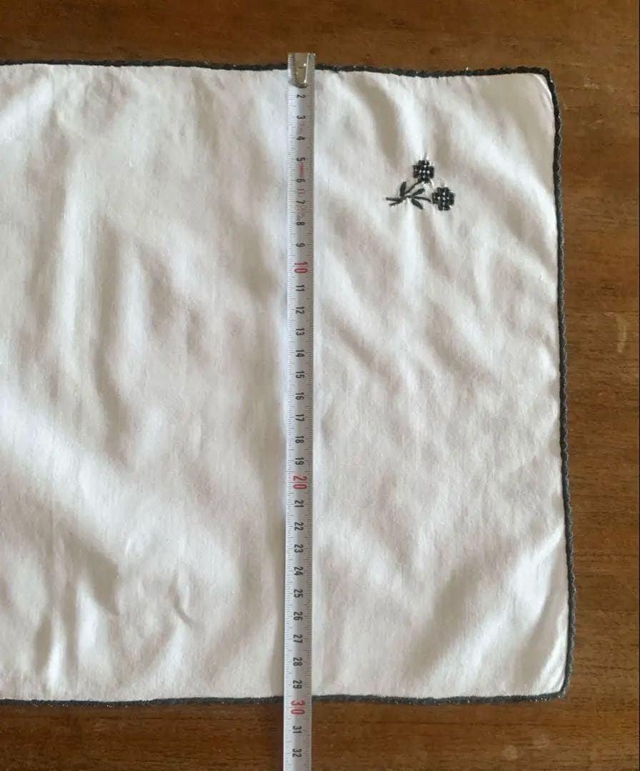 ヴィンテージ⭐︎刺繍入り テーブルクロス
