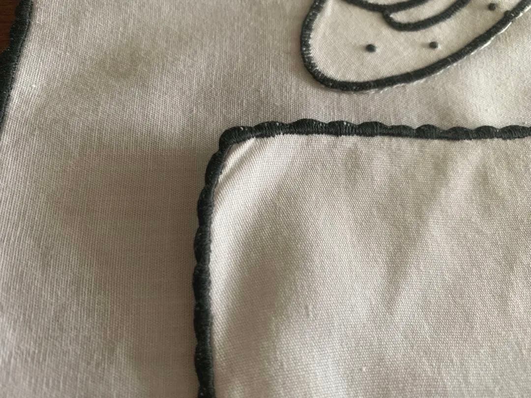 ヴィンテージ⭐︎刺繍入り テーブルクロス