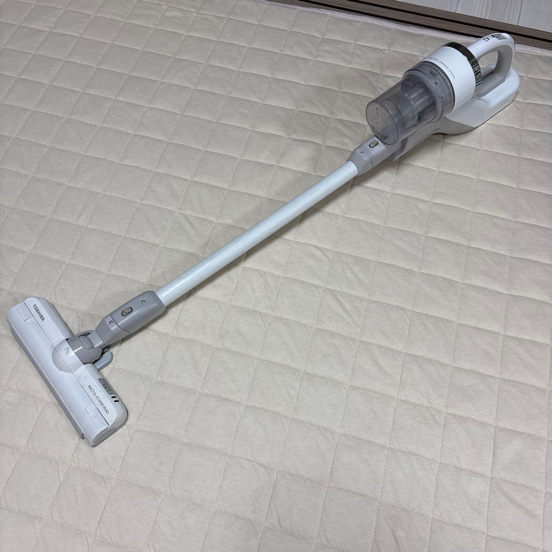 【故障品】TOSHIBA Vertical Tornado スティッククリーナー