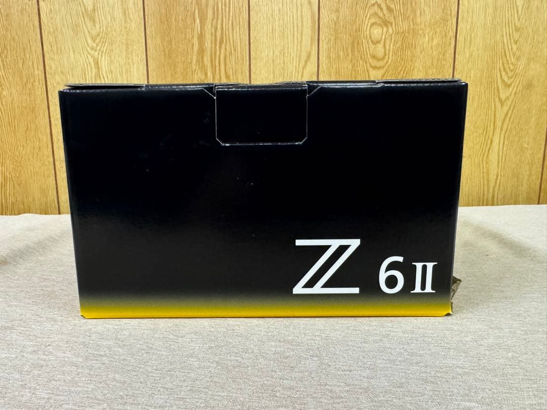 Nikon ニコン ミラーレス一眼カメラ　Z6Ⅱ シャッター回数2496枚