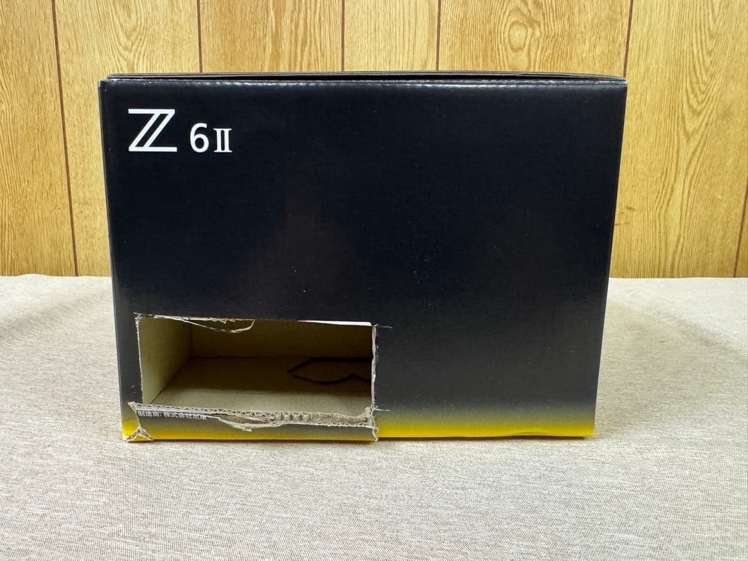 Nikon ニコン ミラーレス一眼カメラ　Z6Ⅱ シャッター回数2496枚
