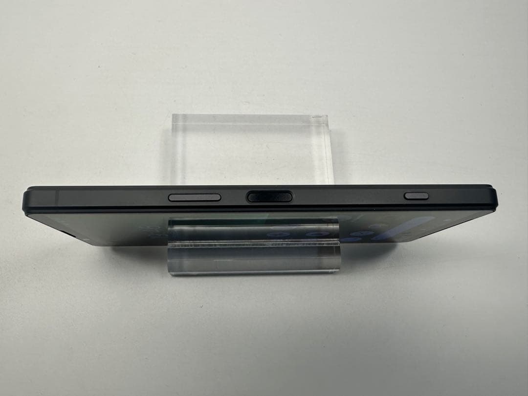 美品 SONY Xperia 5 V docomo ブラック 画面不良なし