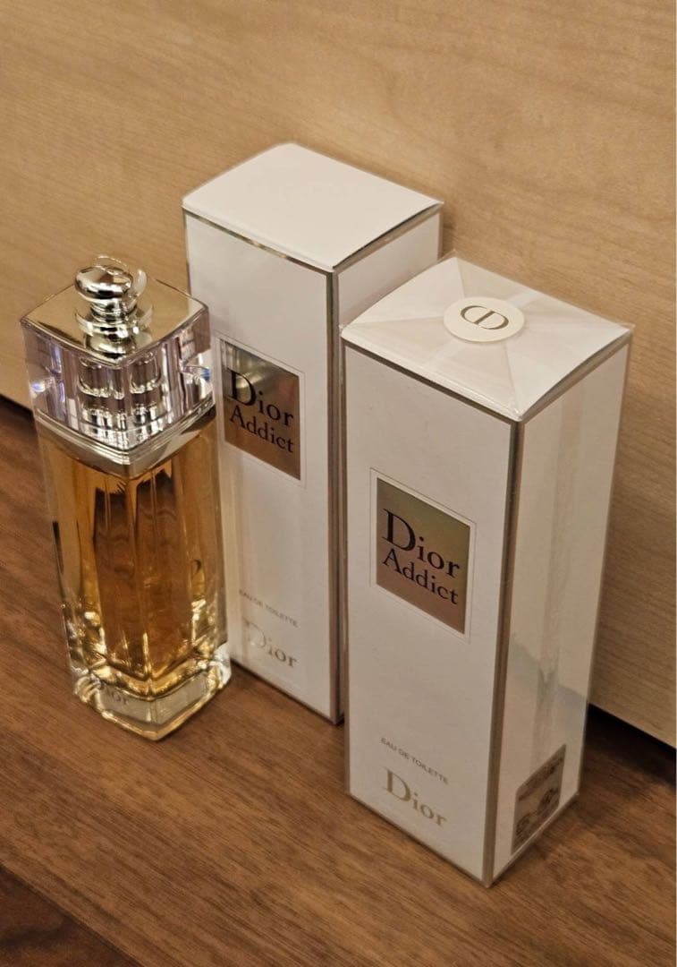 ディオール　DIOR アディクト