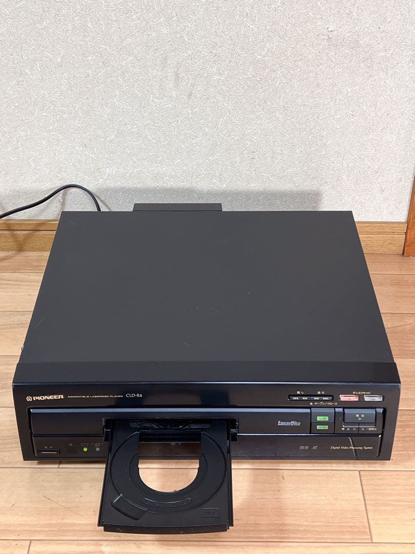 PIONEERパイオニアCLD-R4-K (ブラック)レーザーディスクプレーヤー