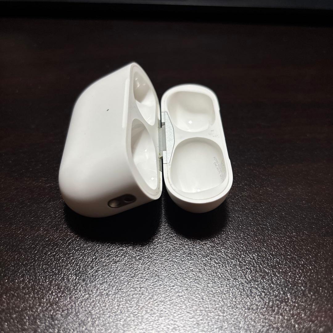 超美品　AirPods Pro２　本体と充電ケース